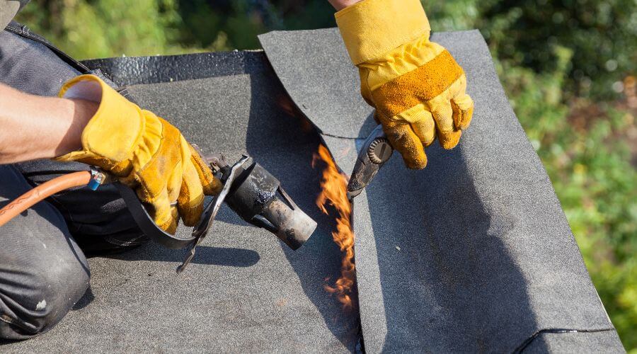 Professional residential roofers in Oil Springs, KY